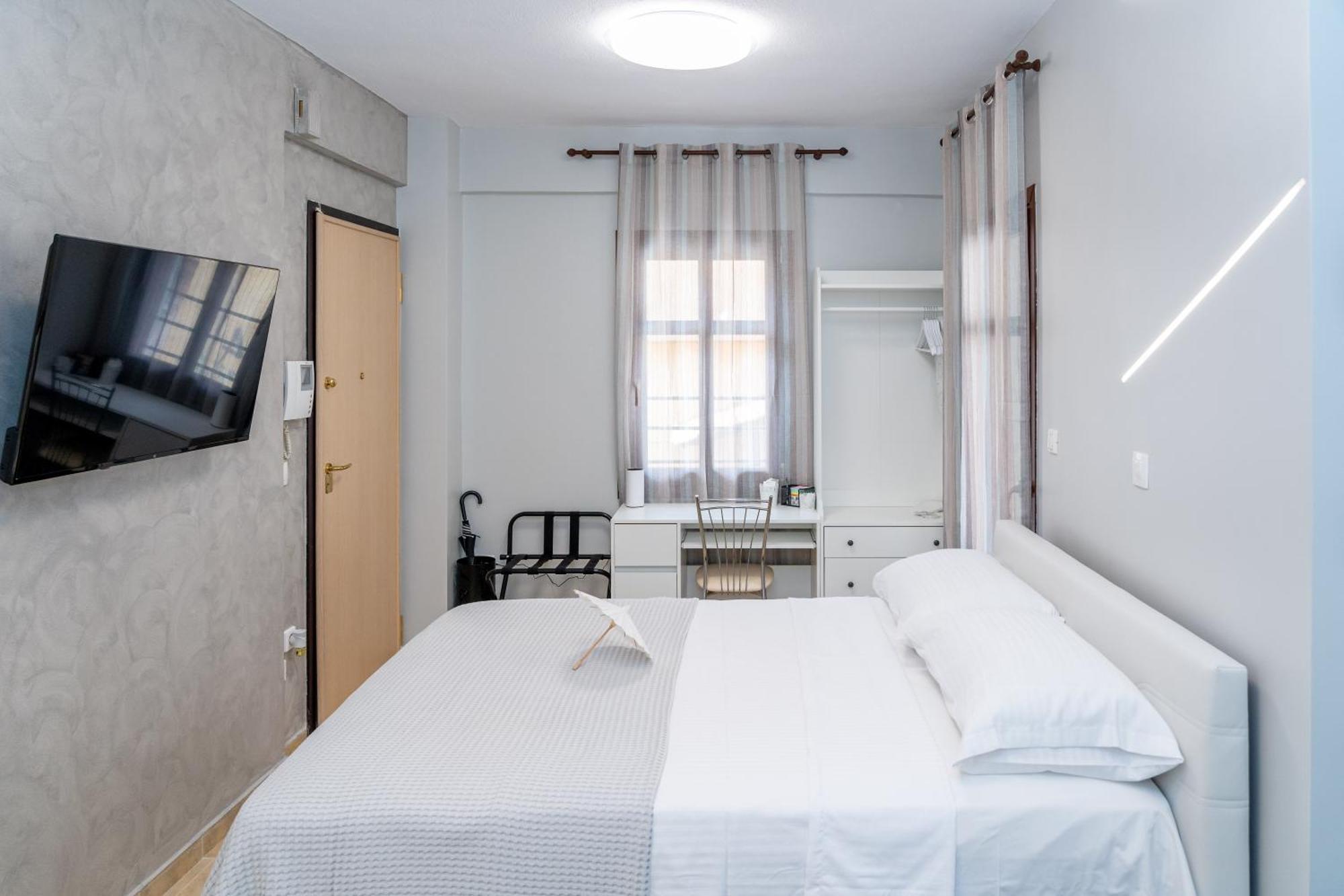 Naos Studio Thessaloníki Luaran gambar