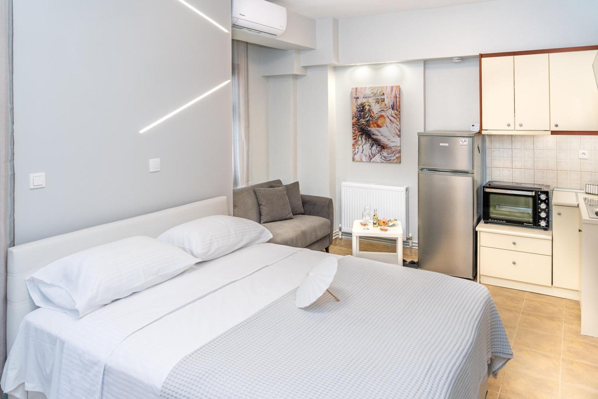 Naos Studio Thessaloníki Luaran gambar